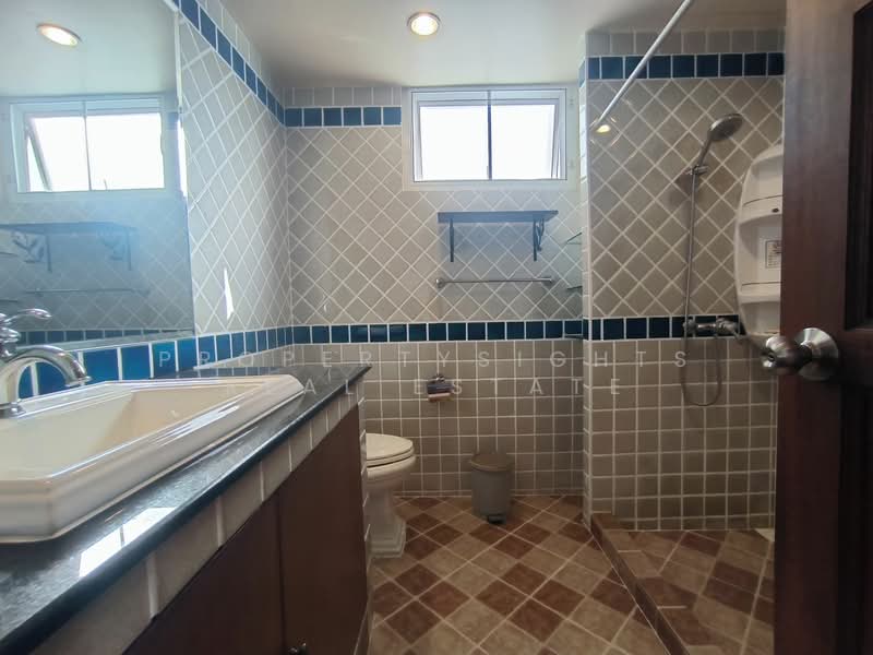 Grand Ville House 1, Bangkok, 36 Soi Sukhumvit 24, Khong Tan, Khlong Toei, Bangkok, 3 Bedrooms, 176 sqm, Condo For Rent, by PROPERTYSIGHTS REAL ESTATE, 500257436 - DDproperty.com