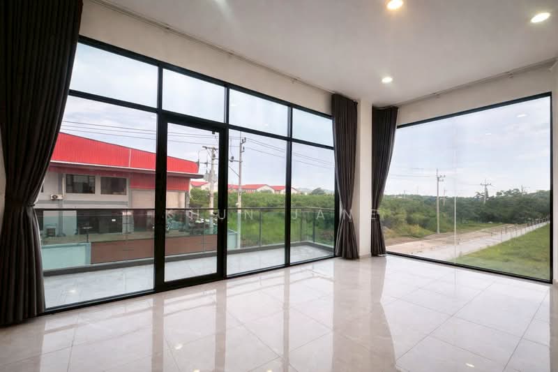Factory/Warehouse for Rent in Krathum Baen, Samut Sakhon (SPSJP282), Samut Sakhon, Khaerai, Krathum Baen, Samut Sakhon, , 3,200 sqm, Warehouse/Factory For Rent, by Khun Jane, 500257448 - DDproperty.com