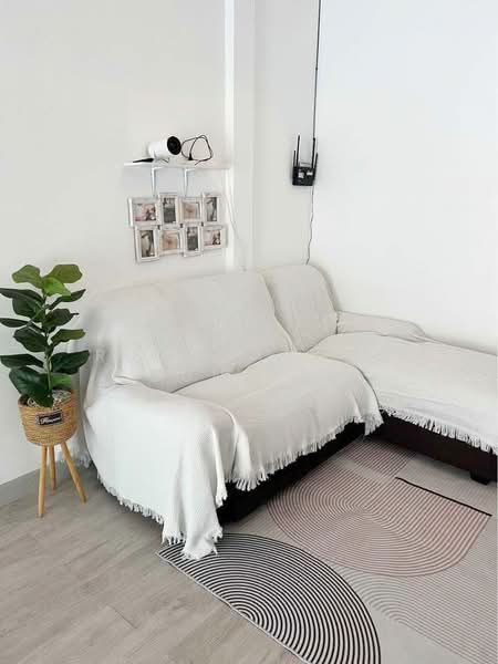 For Rent - ทาวน์เฮ้าส์ในโครงการ ให้เช่า – ใกล้มีโชคพลาซ่า เพียง 5 นาที ค่าเช่า 15,000 บาท / เดือน No.5H650, Chiang Mai