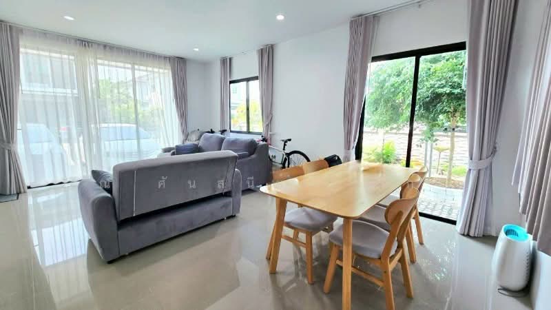 Chatluang 15-1, Pathum Thani, 91-8 สำนักงานขาย หมู่บ้านฉัตรหลวง 15-1, Bang Toei, Sam Khok, Pathum Thani, 3 Bedrooms, 150 sqm, Single Detached House For Sale, by คุณ ศันสนีย์ ( เก๋ ), 500257465 - DDproperty.com