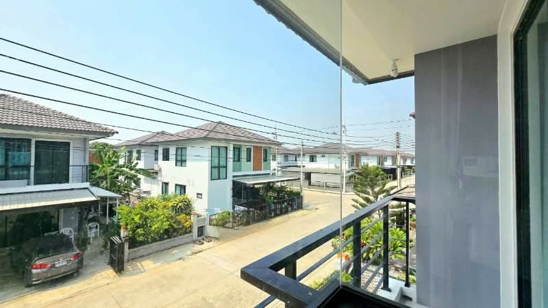 Chatluang 15-1, Pathum Thani, 91-8 สำนักงานขาย หมู่บ้านฉัตรหลวง 15-1, Bang Toei, Sam Khok, Pathum Thani, 3 Bedrooms, 150 sqm, Single Detached House For Sale, by คุณ ศันสนีย์ ( เก๋ ), 500257465 - DDproperty.com