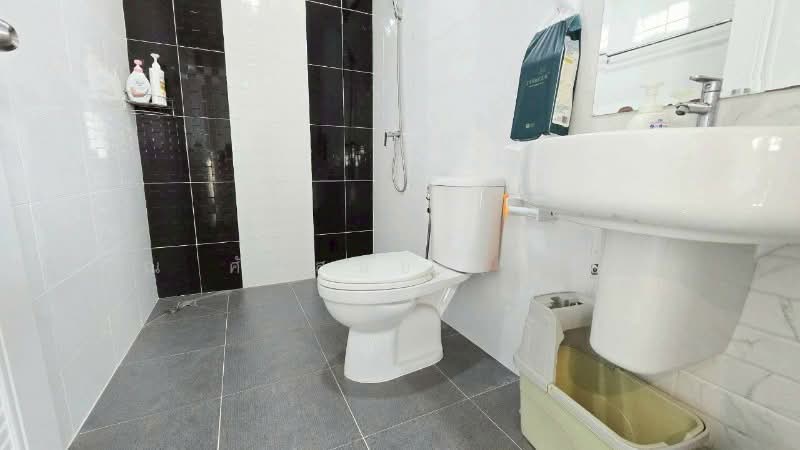 Chatluang 15-1, Pathum Thani, 91-8 สำนักงานขาย หมู่บ้านฉัตรหลวง 15-1, Bang Toei, Sam Khok, Pathum Thani, 3 Bedrooms, 150 sqm, Single Detached House For Sale, by คุณ ศันสนีย์ ( เก๋ ), 500257465 - DDproperty.com