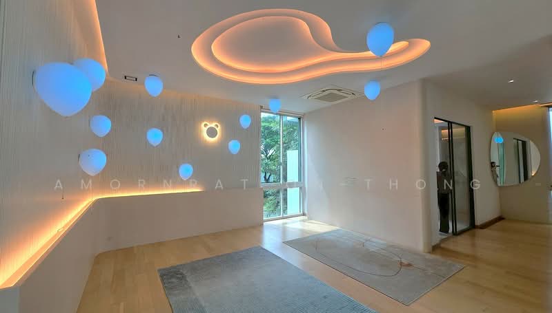 House, Bangkok, Khlong Tan Nua, Watthana, Bangkok, 5 Bedrooms, 801 sqm, Single Detached House For Rent, by Amornrat On-Thong, 500257480 - DDproperty.com