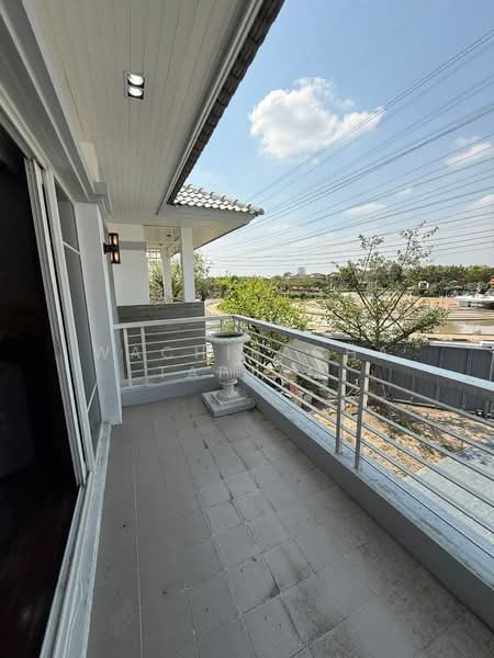 Home for sale, Pathum Thani, Lak Hok, Muang Pathum Thani, Pathum Thani, 4 Bedrooms, 300 sqm, Single Detached House For Sale, by Wachiracha Taptam, 500257493 - DDproperty.com