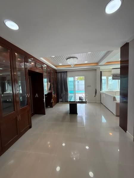 Home for sale, Pathum Thani, Lak Hok, Muang Pathum Thani, Pathum Thani, 4 Bedrooms, 300 sqm, Single Detached House For Sale, by Wachiracha Taptam, 500257493 - DDproperty.com