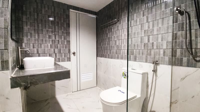 Pattaya Beach Condo : พัทยา บีช คอนโด, ชลบุรี, หนองปรือ, บางละมุง, ชลบุรี, 59 ตร.ม., คอนโด ขาย, โดย Rajit Srithongkul, 500257541 - DDproperty.com