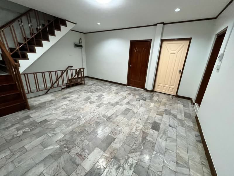 ทาวน์เฮ้าส์ทุ่งครุ กรุงเทพมหานคร, Bangkok, Bangmot, Thung Khru, Bangkok, 7 Bedrooms, 120 sqm, Townhouse For Sale, by The Best Property   เล็ก, 500257557 - DDproperty.com