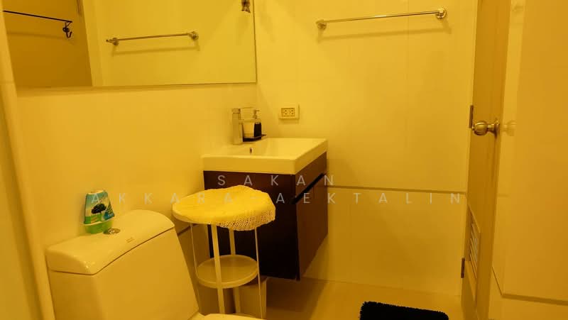 Thru Thonglor, Bangkok, Petchaburi Road, Bang Kapi, Huai Khwang, Bangkok, 1 Bedroom, 31 sqm, Condo For Rent, by Sakan Akkara-aektalin, 500257593 - DDproperty.com