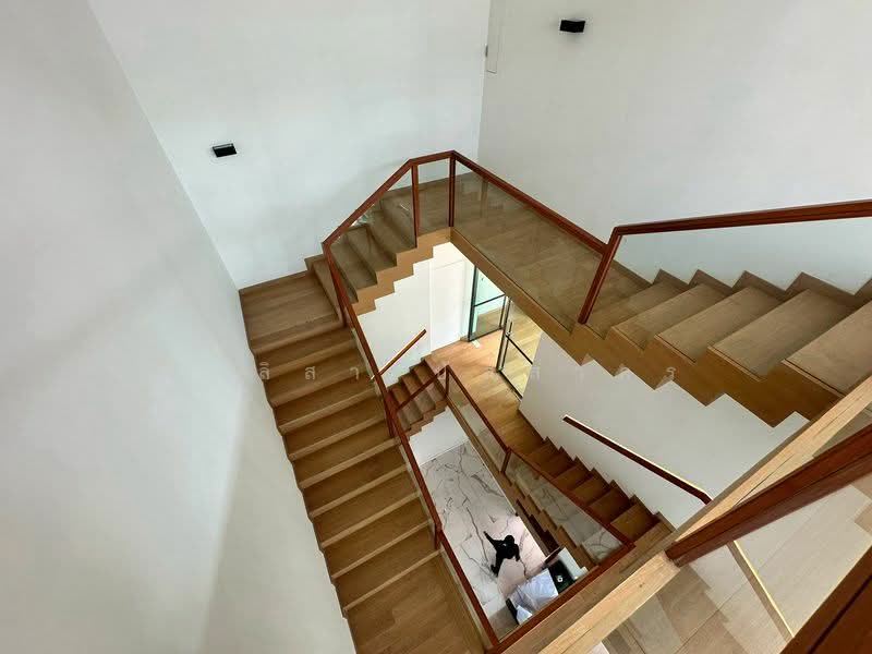 The Glamor Ekkamai – Praditmanutham, Bangkok, Soi Praditmanutham 8, Khlong Chaokhun Sing, Wang Thonglang, Bangkok, 3 Bedrooms, 412 sqm, Single Detached House For Sale, by ชาลิสา ปัสสาคร, 500257602 - DDproperty.com