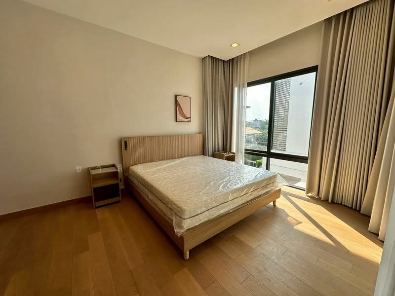 The Glamor Ekkamai – Praditmanutham, Bangkok, Soi Praditmanutham 8, Khlong Chaokhun Sing, Wang Thonglang, Bangkok, 3 Bedrooms, 412 sqm, Single Detached House For Sale, by ชาลิสา ปัสสาคร, 500257602 - DDproperty.com