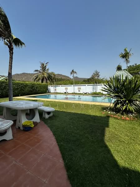 ขายบ้าน 4 ห้องนอน ที่ Tropical Hill Hua Hin พื้นที่กว้าง วิวภูเขา, ประจวบคีรีขันธ์, หัวหิน, หัวหิน, ประจวบคีรีขันธ์, 200 ตร.ม., บ้านเดี่ยว ขาย, โดย Fazwaz (Thailand) Co., Ltd., 500257604 - DDproperty.com