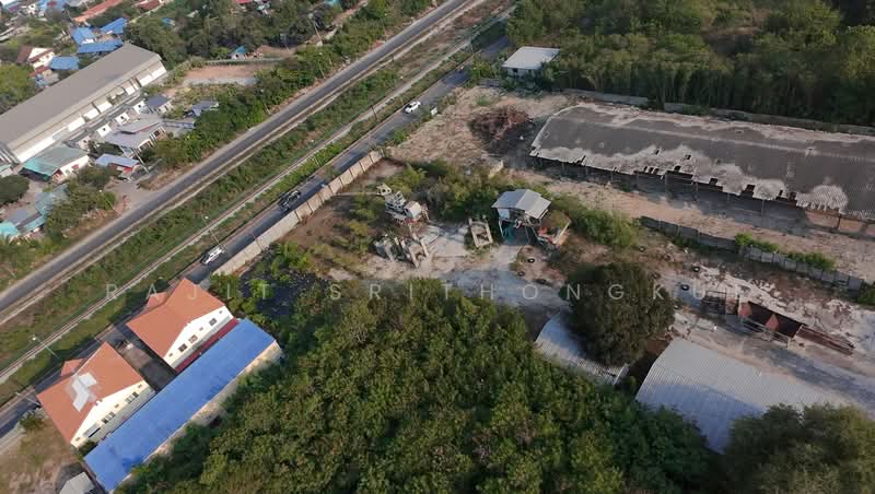 Land for Rent - Nongprue, Banglamung (East Pattaya), Chon Buri (Pattaya), ถนนเลียบทางรถไฟ สายฉะเชิงเทรา-สัตหีบ, Nong Pru, Bang Lamung (Pattaya), Chon Buri (Pattaya), , 5,576 sqm, Warehouse/Factory For Rent, by Rajit Srithongkul, 500257605 - DDproperty.com