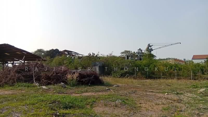 Land for Rent - Nongprue, Banglamung (East Pattaya), Chon Buri (Pattaya), ถนนเลียบทางรถไฟ สายฉะเชิงเทรา-สัตหีบ, Nong Pru, Bang Lamung (Pattaya), Chon Buri (Pattaya), , 5,576 sqm, Warehouse/Factory For Rent, by Rajit Srithongkul, 500257605 - DDproperty.com