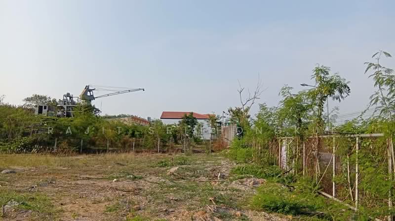 Land for Rent - Nongprue, Banglamung (East Pattaya), Chon Buri (Pattaya), ถนนเลียบทางรถไฟ สายฉะเชิงเทรา-สัตหีบ, Nong Pru, Bang Lamung (Pattaya), Chon Buri (Pattaya), , 5,576 sqm, Warehouse/Factory For Rent, by Rajit Srithongkul, 500257605 - DDproperty.com