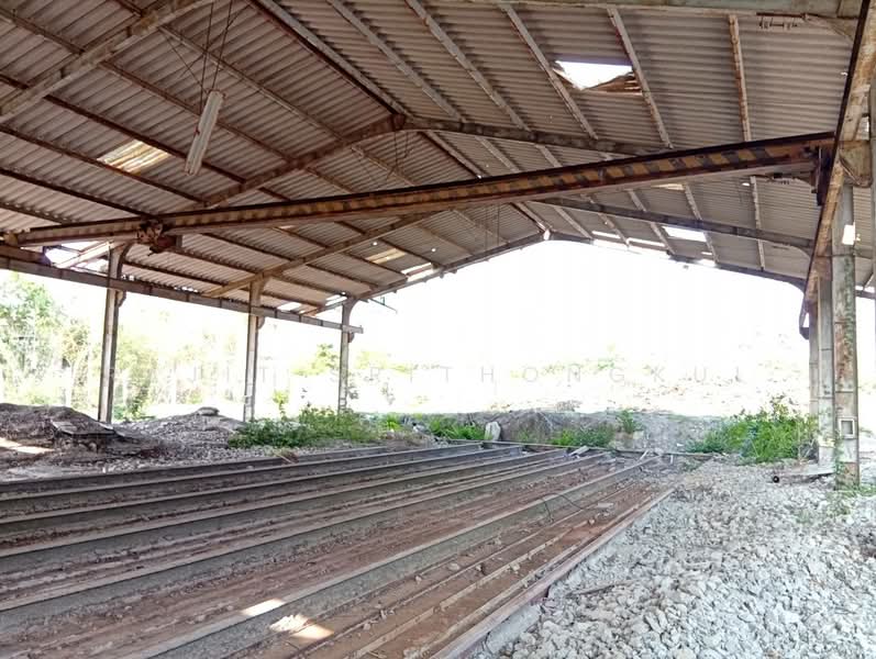 Land for Rent - Nongprue, Banglamung (East Pattaya), Chon Buri (Pattaya), ถนนเลียบทางรถไฟ สายฉะเชิงเทรา-สัตหีบ, Nong Pru, Bang Lamung (Pattaya), Chon Buri (Pattaya), , 5,576 sqm, Warehouse/Factory For Rent, by Rajit Srithongkul, 500257605 - DDproperty.com