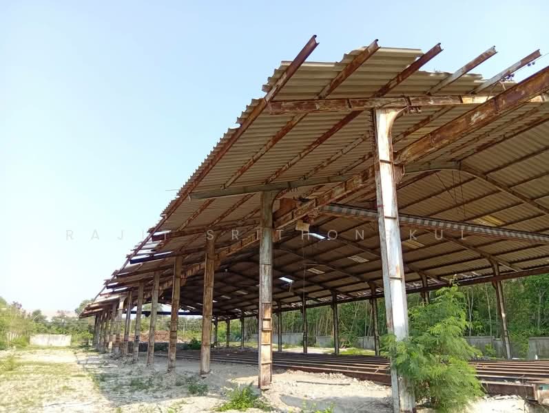 Land for Rent - Nongprue, Banglamung (East Pattaya), Chon Buri (Pattaya), ถนนเลียบทางรถไฟ สายฉะเชิงเทรา-สัตหีบ, Nong Pru, Bang Lamung (Pattaya), Chon Buri (Pattaya), , 5,576 sqm, Warehouse/Factory For Rent, by Rajit Srithongkul, 500257605 - DDproperty.com