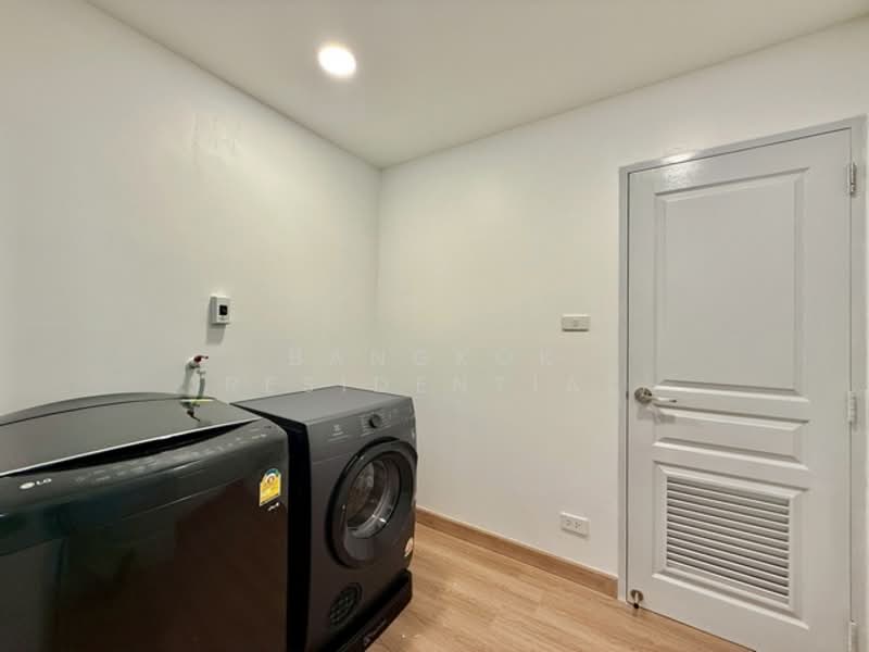 Grand Langsuan, Bangkok, Soi Lang Suan ,Ploenchit Road, Lumphini, Pathum Wan, Bangkok, 3 Bedrooms, 146 sqm, Condo For Rent, by Bangkok Residential, 500257624 - DDproperty.com
