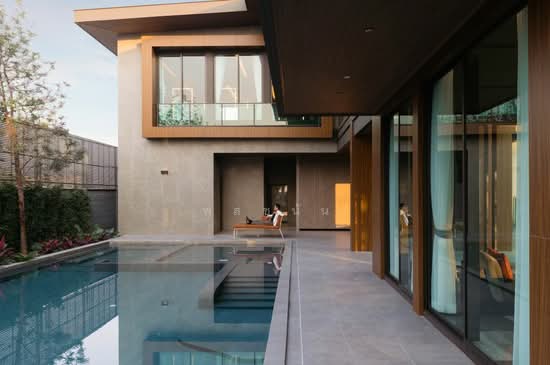 The Palm Courtyard Bangna KM.8 : The Palm Courtyard บางนา กม.8, กรุงเทพ