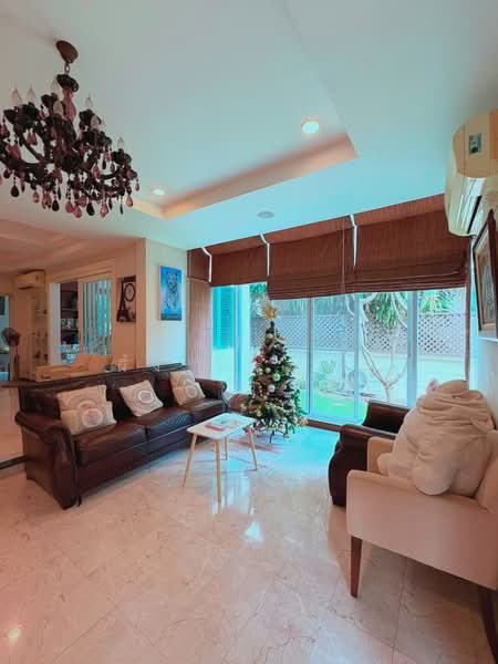 Laddarom Ekkamai-Ramintra, Bangkok, Kaset-Nawamin Road, Nuan Chan, Bueng Kum, Bangkok, 6 Bedrooms, 343 sqm, Single Detached House For Sale, by ผึ้ง ภรภัทร, 500257639 - DDproperty.com