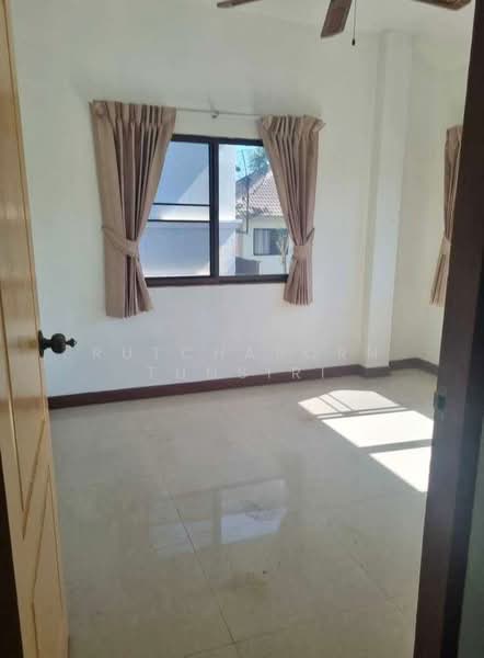 บ้านในโครงการ ให้เช่า – ใกล้โรงเรียนนานาชาติเปรม เพียง 5 นาที ค่าเช่า 15,000 บาท / เดือน No.10H238, Chiang Mai, Huai Sai, Mae Rim, Chiang Mai, 3 Bedrooms, 150 sqm, Single Detached House For Rent, by Rutchaporn Tunsiri, 500257655 - DDproperty.com