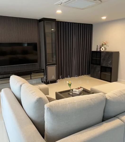 Centro Bangna, Samut Prakan, 111 Soi 3, Bang Kaeo, Bang Plee, Samut Prakan, 4 Bedrooms, 280 sqm, Single Detached House For Rent, by Kakar Holdings, 500257685 - DDproperty.com