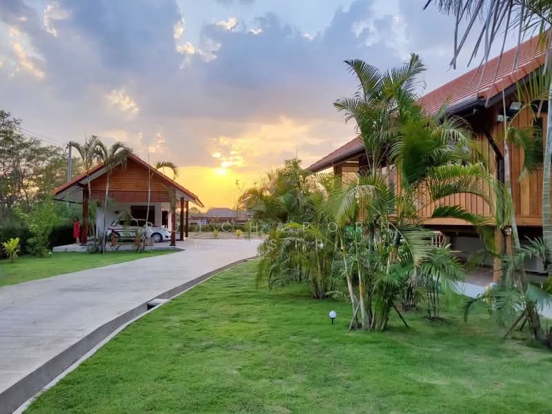 ให้เช่า - บ้านสวยให้เช่า – ใกล้ตลาดแม่คือ เพียง 10 นาที ค่าเช่า 50,000 บาท / เดือน รหัสทรัพย์ : No.12H520, เชียงใหม่