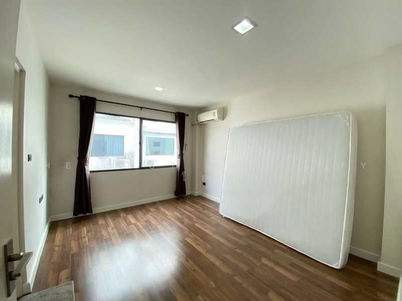 The Terrace Ramintra 65, Bangkok, Ram Inthra Road, Tha Rang, Bang Khen, Bangkok, 3 Bedrooms, 100 sqm, Townhouse For Sale, by The Best Property โอ๋, 500257702 - DDproperty.com