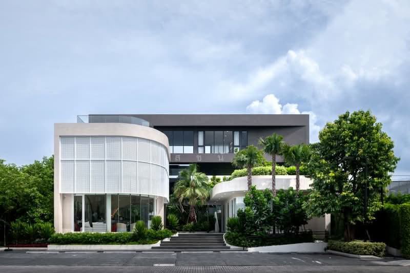 For Sale - The Palm Residences Pattanakarn, Bangkok