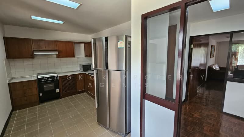 CS Villa, Bangkok, 11-1 Soi Sukhumvit 61, Khlong Tan Nua, Watthana, Bangkok, 3 Bedrooms, 250 sqm, Condo For Rent, by BANGKOK PROPERTY AGENTS, 500257724 - DDproperty.com