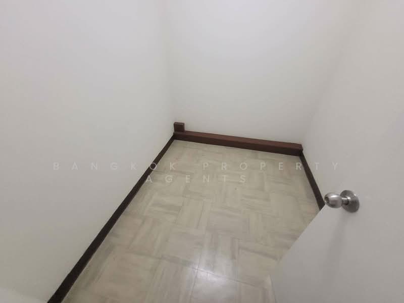 Karolyn Court, Bangkok, ซอยนายเลิศ ถนนวิทยุ แขวงลุมพินี เขตปทุมวัน กทม., Lumphini, Pathum Wan, Bangkok, 2 Bedrooms, 166 sqm, Condo For Rent, by BANGKOK PROPERTY AGENTS, 500257759 - DDproperty.com