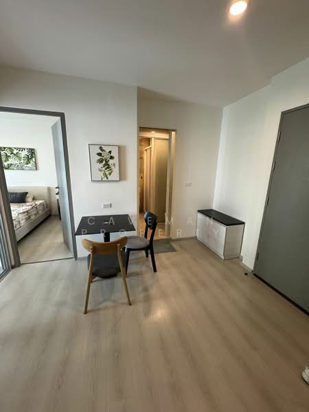 Life Ratchadapisek, Bangkok, 279 Ratchadapisaek Road, Huai Khwang, Bangkok, 2 Bedrooms, 46 sqm, Condo For Rent, by caveman property, 500257783 - DDproperty.com