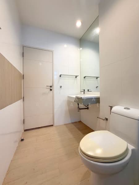 Nirvana Beyond Lite Rama 9, Bangkok, Soi Krungthep Kreetha 32, Saphan Sung, Saphan Sung, Bangkok, 4 Bedrooms, 370 sqm, Single Detached House For Sale, by Punpapa Rassamee, 500257787 - DDproperty.com