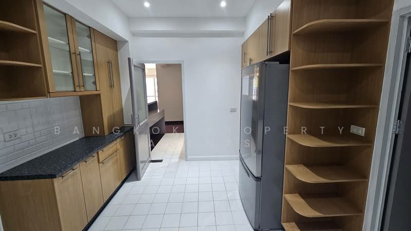 Prompong Mansion, Bangkok, 36 Soi Sukhumvit 39, Khlongtoei Nua, Watthana, Bangkok, 3 Bedrooms, 250 sqm, Condo For Rent, by BANGKOK PROPERTY AGENTS, 500257807 - DDproperty.com