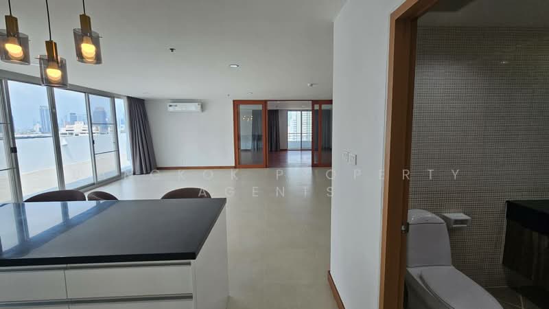 Queen’s Park View, Bangkok, 55 Soi Methi Niwet, Khong Tan, Khlong Toei, Bangkok, 4 Bedrooms, 480 sqm, Condo For Rent, by BANGKOK PROPERTY AGENTS, 500257823 - DDproperty.com