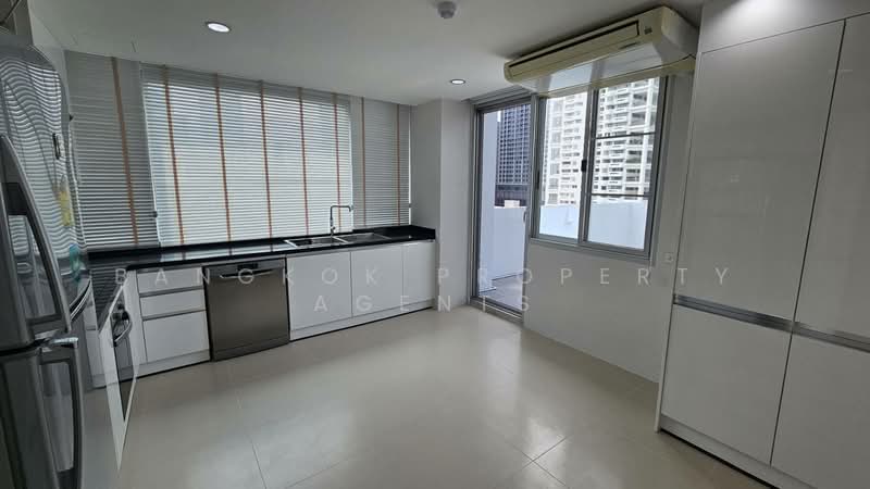 Queen’s Park View, Bangkok, 55 Soi Methi Niwet, Khong Tan, Khlong Toei, Bangkok, 4 Bedrooms, 480 sqm, Condo For Rent, by BANGKOK PROPERTY AGENTS, 500257823 - DDproperty.com