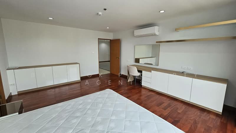 Queen’s Park View, Bangkok, 55 Soi Methi Niwet, Khong Tan, Khlong Toei, Bangkok, 4 Bedrooms, 480 sqm, Condo For Rent, by BANGKOK PROPERTY AGENTS, 500257823 - DDproperty.com