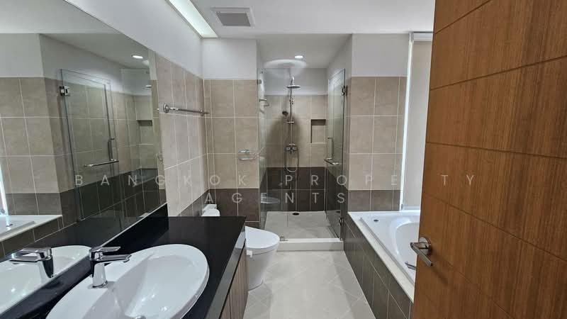 Queen’s Park View, Bangkok, 55 Soi Methi Niwet, Khong Tan, Khlong Toei, Bangkok, 4 Bedrooms, 480 sqm, Condo For Rent, by BANGKOK PROPERTY AGENTS, 500257823 - DDproperty.com