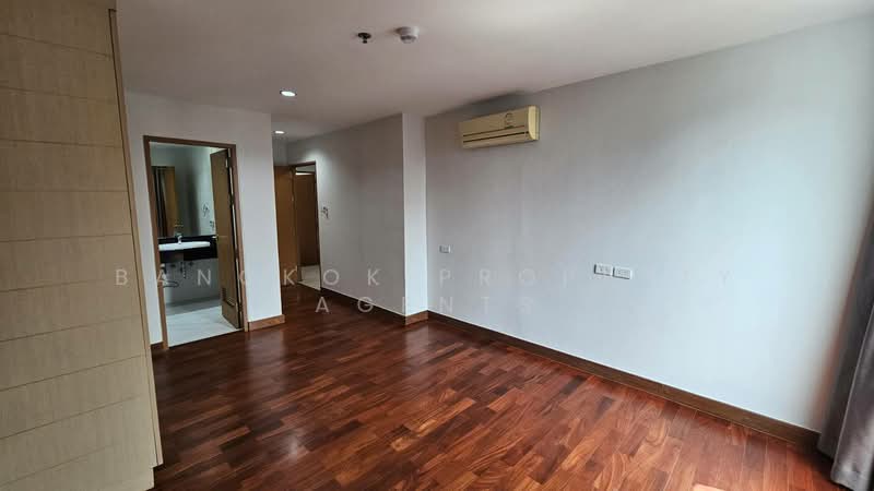 Queen’s Park View, Bangkok, 55 Soi Methi Niwet, Khong Tan, Khlong Toei, Bangkok, 4 Bedrooms, 480 sqm, Condo For Rent, by BANGKOK PROPERTY AGENTS, 500257823 - DDproperty.com