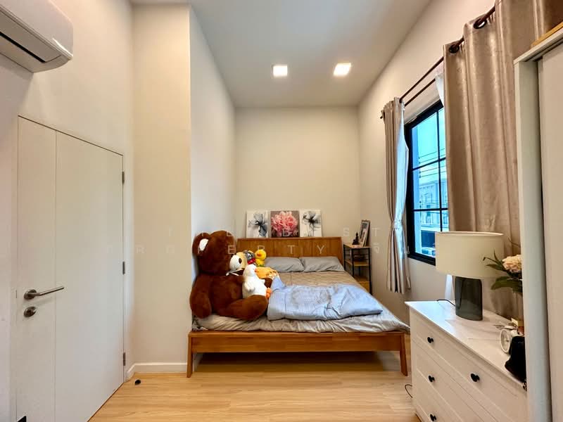 Siri Place Mega Bangna : สิริ เพลส เมกา บางนา, สมุทรปราการ, 999 ถนนบัวนครินทร์, บางแก้ว, บางพลี, สมุทรปราการ, 120 ตร.ม., ทาวน์เฮ้าส์ ขาย, โดย The Best Property จินนี่, 500257825 - DDproperty.com