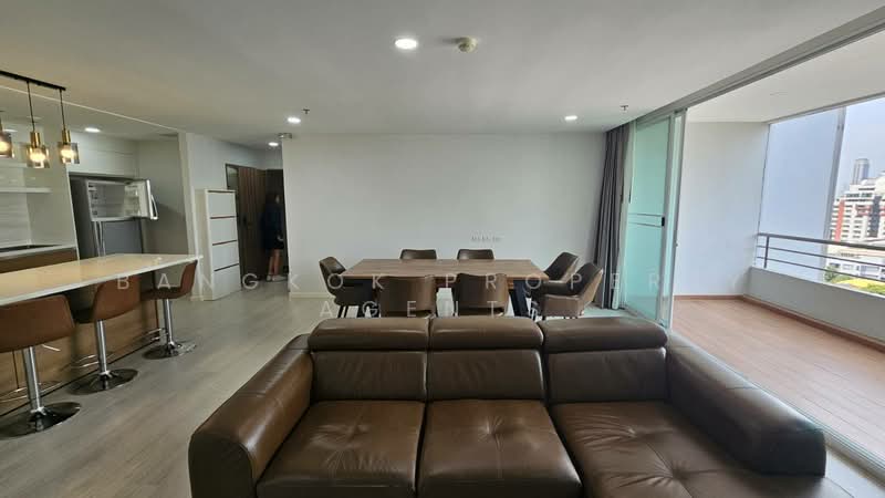 Queen’s Park View, Bangkok, 55 Soi Methi Niwet, Khong Tan, Khlong Toei, Bangkok, 3 Bedrooms, 151 sqm, Condo For Rent, by BANGKOK PROPERTY AGENTS, 500257834 - DDproperty.com