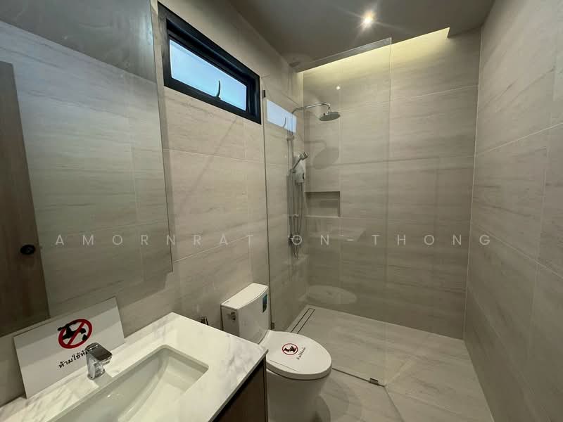 Townhouse, Bangkok, Khlong Tan Nua, Watthana, Bangkok, 4 Bedrooms, 325 sqm, Townhouse For Sale, by Amornrat On-Thong, 500257836 - DDproperty.com