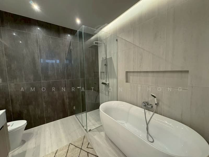 Townhouse, Bangkok, Khlong Tan Nua, Watthana, Bangkok, 4 Bedrooms, 325 sqm, Townhouse For Sale, by Amornrat On-Thong, 500257836 - DDproperty.com