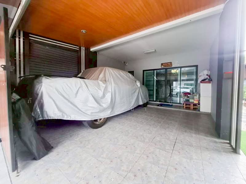 บ้านอิงทาวน์ ติวานนท์-แจ้งวัฒนะ ถนนติวานนท์ ตำบลบ้านใหม่ อำเภอเมืองปทุมธานี จังหวัดปทุมธานี, Pathum Thani, Ban Mai, Muang Pathum Thani, Pathum Thani, 3 Bedrooms, 124 sqm, Townhouse For Sale, by ภัทรนัน อิศรางกูร ณ อยุธยา, 500257900 - DDproperty.com