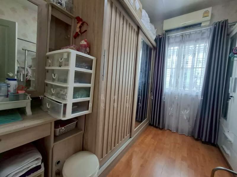 บ้านอิงทาวน์ ติวานนท์-แจ้งวัฒนะ ถนนติวานนท์ ตำบลบ้านใหม่ อำเภอเมืองปทุมธานี จังหวัดปทุมธานี, Pathum Thani, Ban Mai, Muang Pathum Thani, Pathum Thani, 3 Bedrooms, 124 sqm, Townhouse For Sale, by ภัทรนัน อิศรางกูร ณ อยุธยา, 500257900 - DDproperty.com