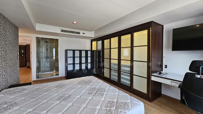 Royal Castle Sukhumvit, Bangkok, 30 Soi Sukhumvit 39, Khlongtoei Nua, Watthana, Bangkok, 3 Bedrooms, 160 sqm, Condo For Rent, by BANGKOK PROPERTY AGENTS, 500257918 - DDproperty.com