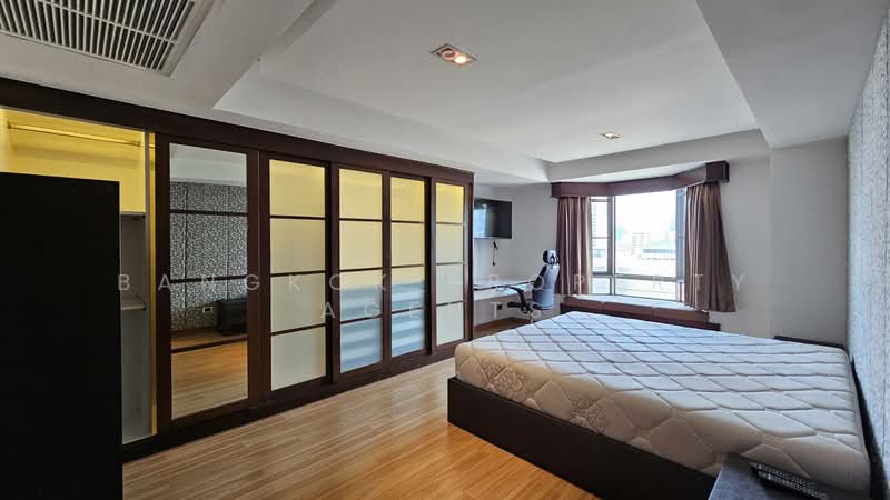 Royal Castle Sukhumvit, Bangkok, 30 Soi Sukhumvit 39, Khlongtoei Nua, Watthana, Bangkok, 3 Bedrooms, 160 sqm, Condo For Rent, by BANGKOK PROPERTY AGENTS, 500257918 - DDproperty.com