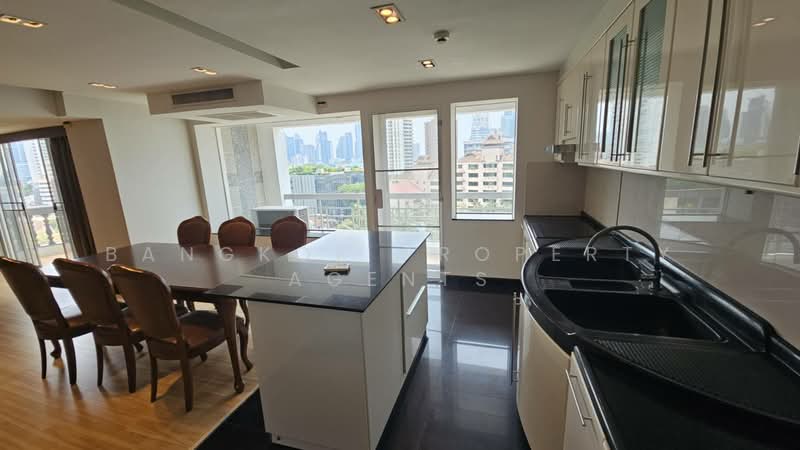 Royal Castle Sukhumvit, Bangkok, 30 Soi Sukhumvit 39, Khlongtoei Nua, Watthana, Bangkok, 3 Bedrooms, 160 sqm, Condo For Rent, by BANGKOK PROPERTY AGENTS, 500257918 - DDproperty.com