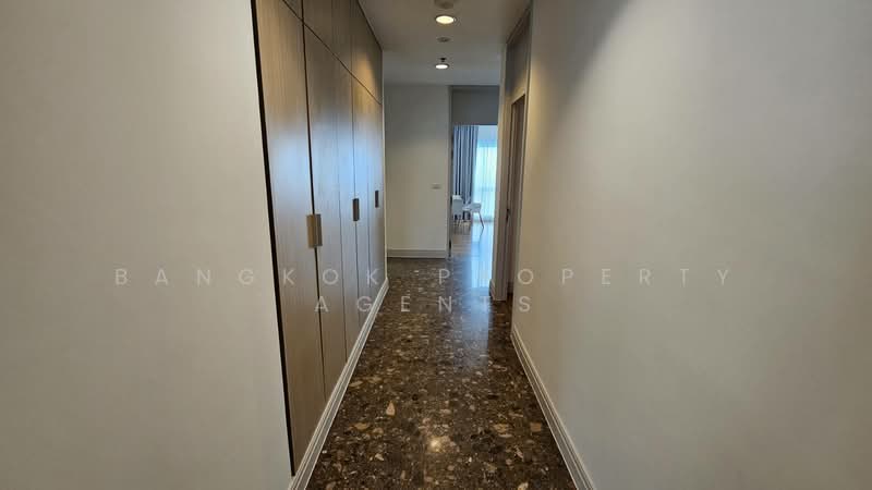 Royal Residence Park, Bangkok, 99 Royal Resident Park Lumphini, Lumphini, Pathum Wan, Bangkok, 3 Bedrooms, 220 sqm, Condo For Rent, by BANGKOK PROPERTY AGENTS, 500257946 - DDproperty.com