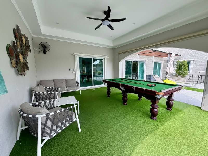 Santa Maria, Chon Buri (Pattaya), Tambon Pong, Poong, Bang Lamung (Pattaya), Chon Buri (Pattaya), 3 Bedrooms, 250 sqm, Single Detached House For Sale, by Wannathida Wannawong, 500257953 - DDproperty.com