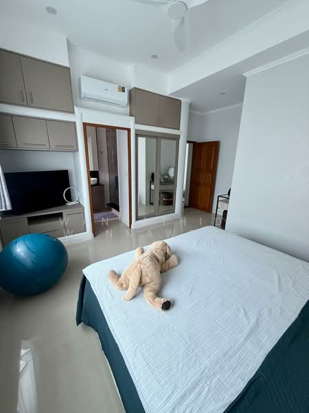 Santa Maria, Chon Buri (Pattaya), Tambon Pong, Poong, Bang Lamung (Pattaya), Chon Buri (Pattaya), 3 Bedrooms, 250 sqm, Single Detached House For Sale, by Wannathida Wannawong, 500257953 - DDproperty.com
